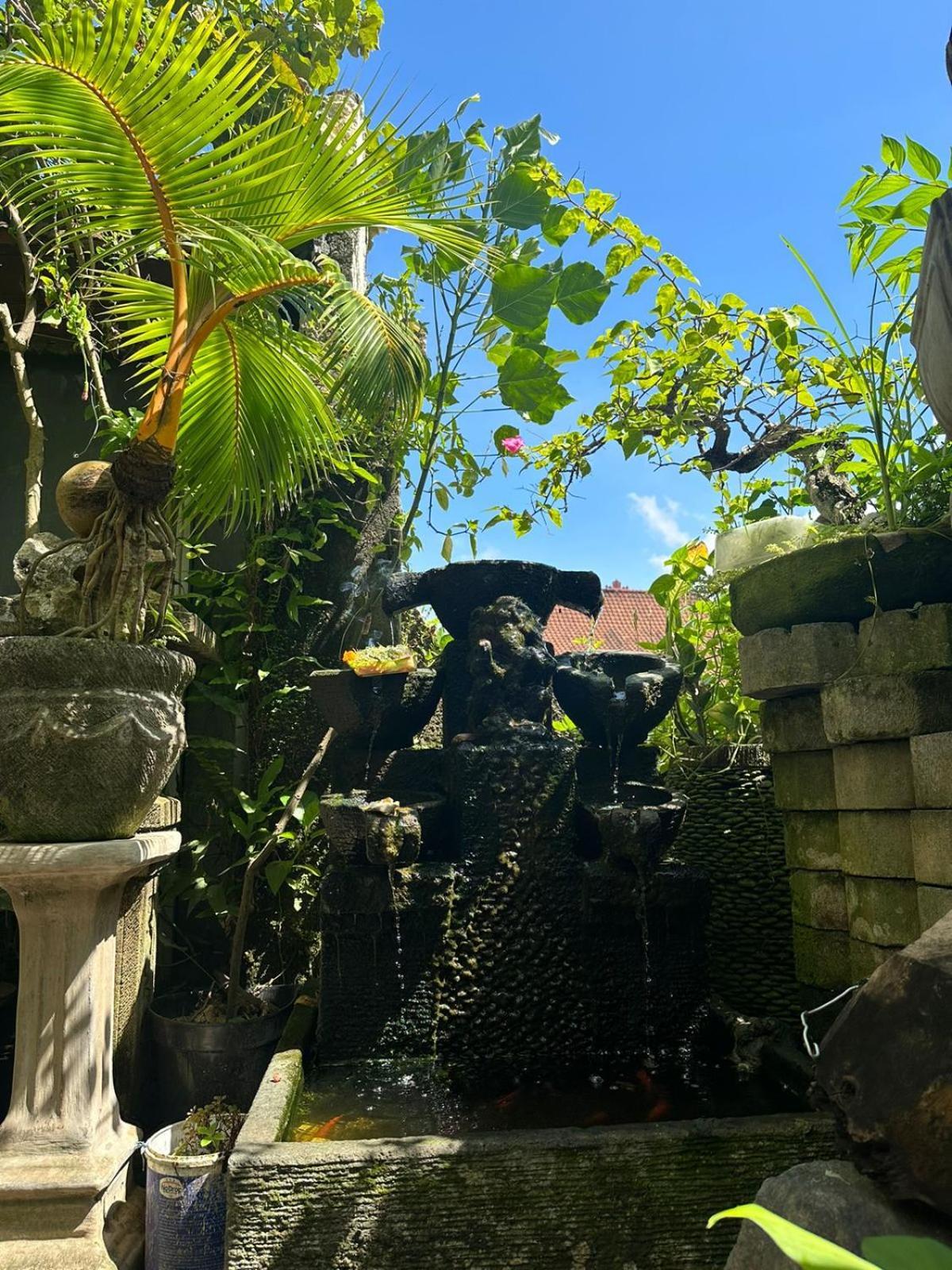Sari Buana Bed & Breakfast Kuta Lombok Exteriör bild