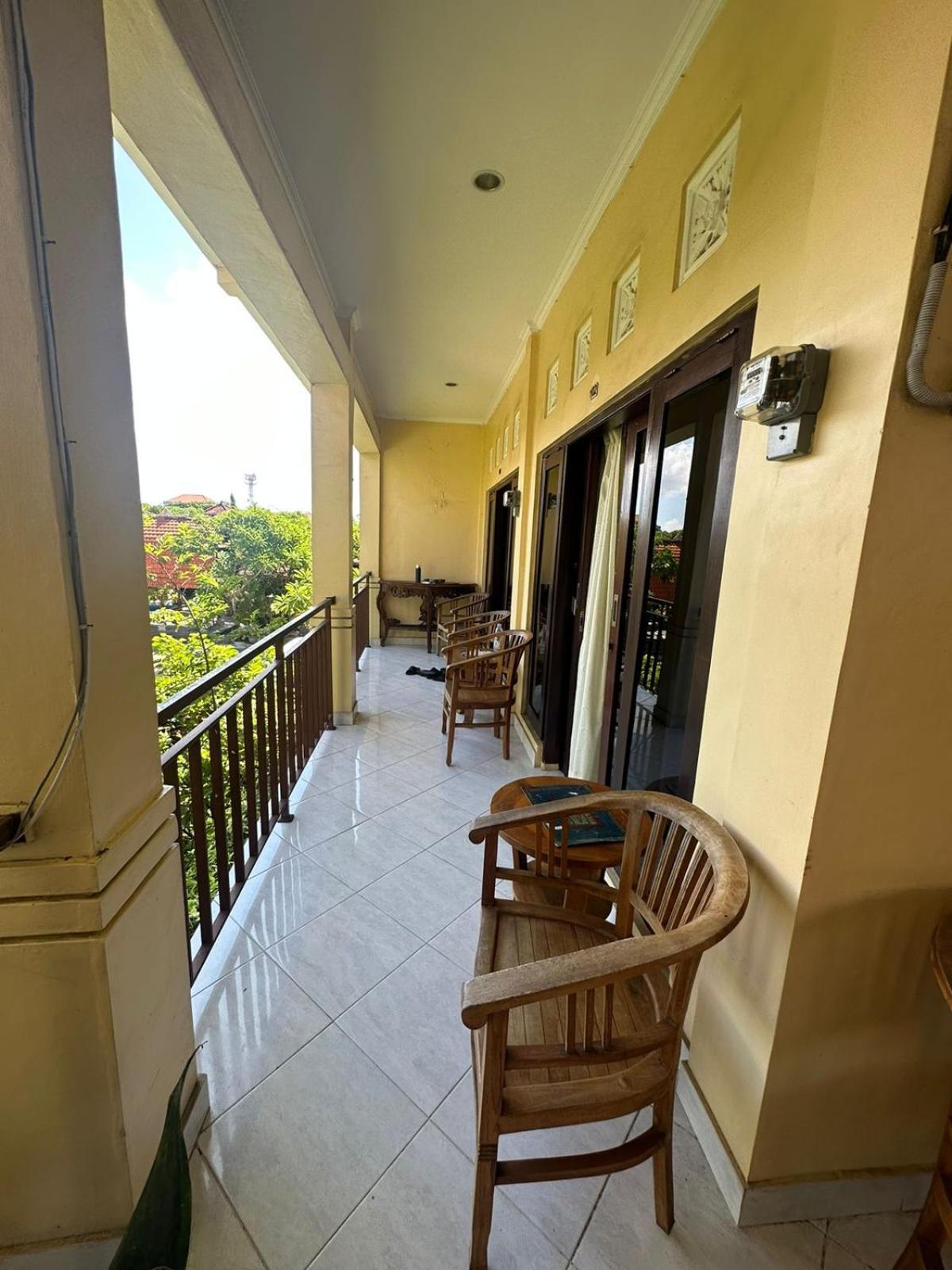 Sari Buana Bed & Breakfast Kuta Lombok Exteriör bild