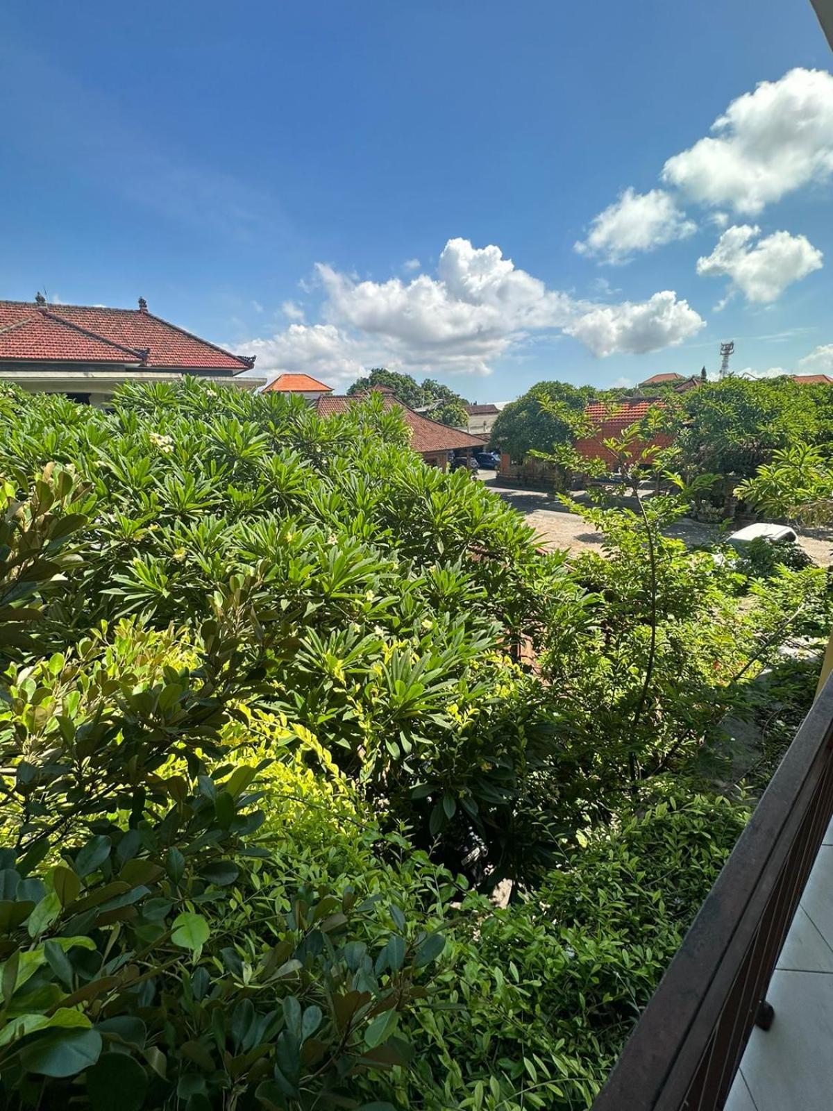 Sari Buana Bed & Breakfast Kuta Lombok Exteriör bild