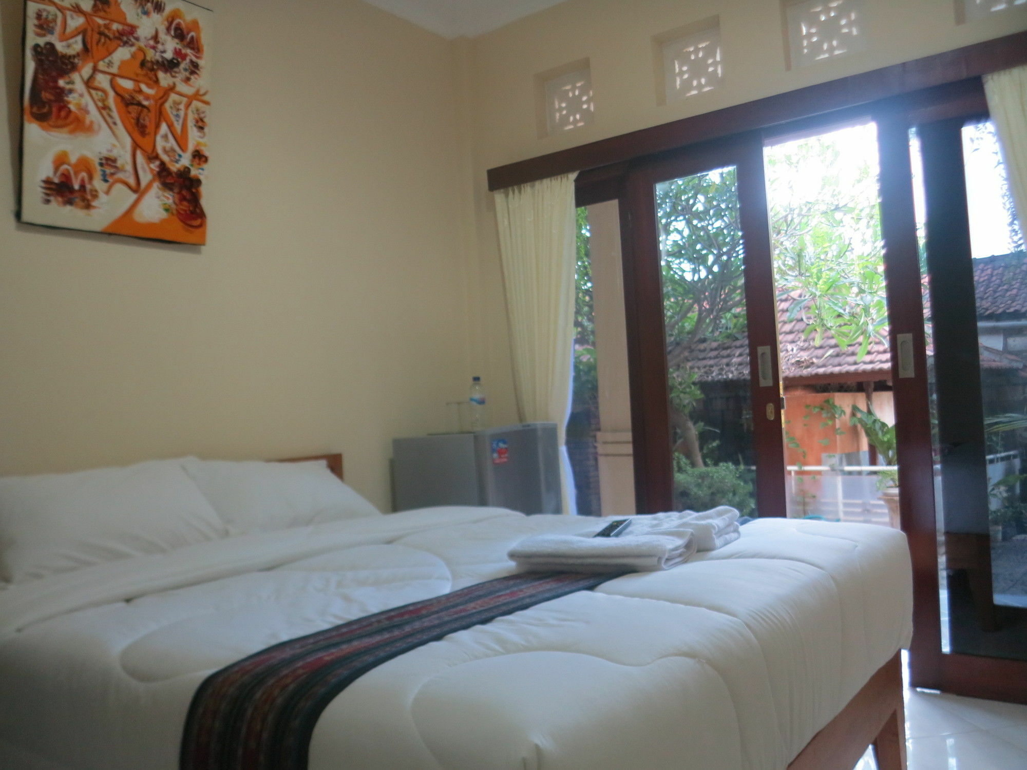 Sari Buana Bed & Breakfast Kuta Lombok Exteriör bild
